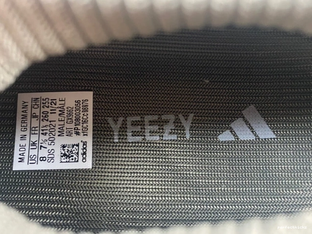Adidas GX9662 Cinder 450 Yeezy 0817
